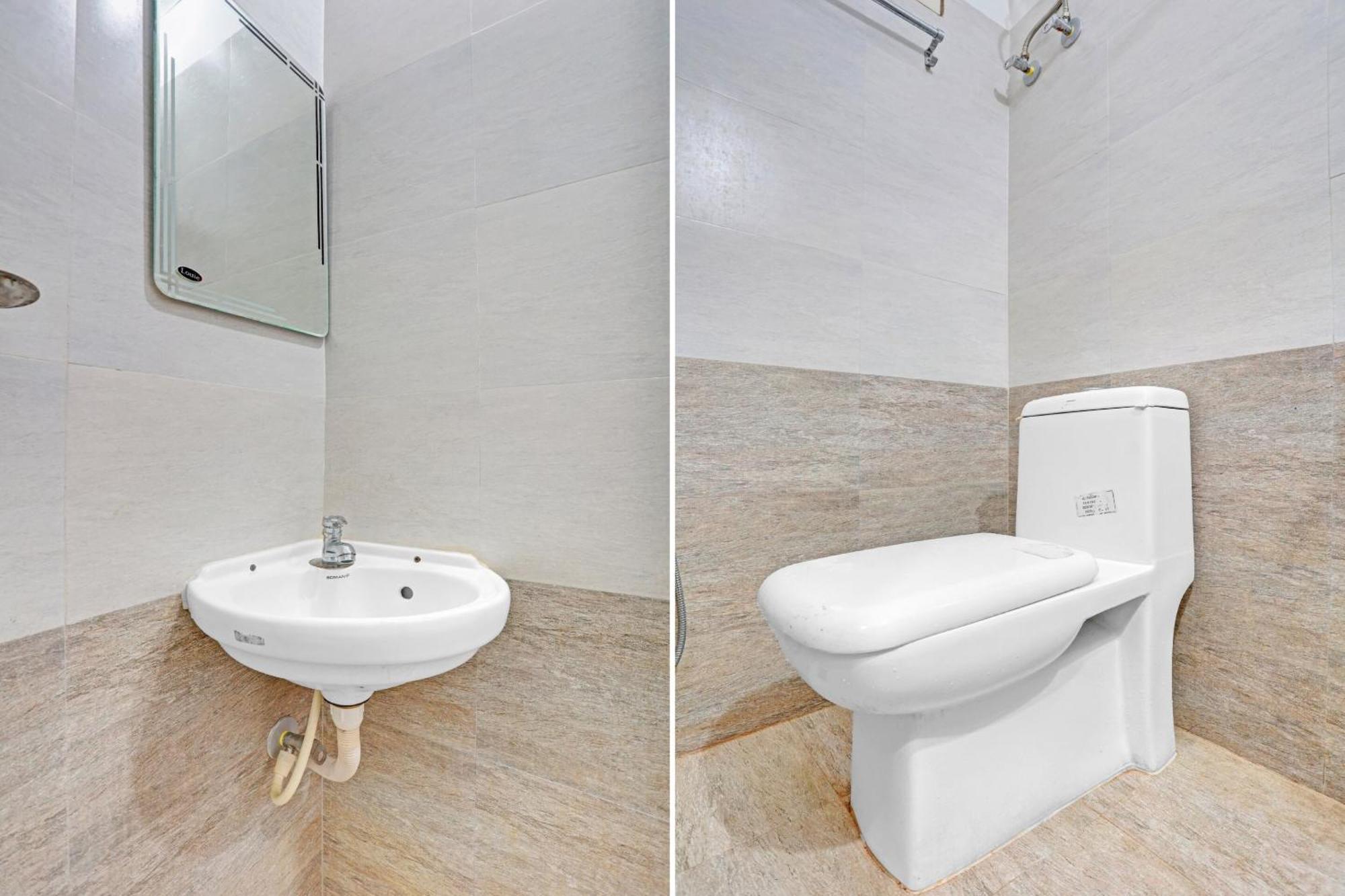 Flagship Hotel Adara Residency 特里凡得琅 外观 照片